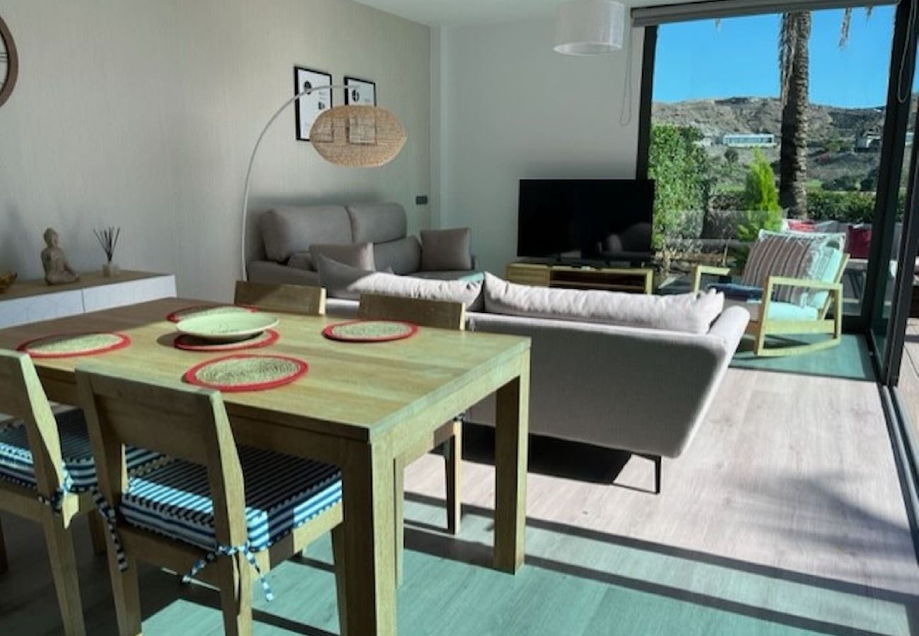 Villa in Maspalomas - Villa with private pool Salobre Villas Tabaibas 