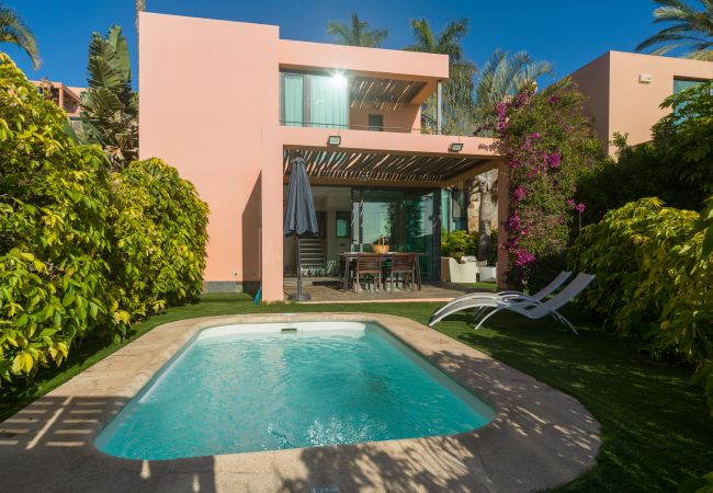 Villa en Maspalomas - Villa con piscina privada Salobre Golf Villas Lagos IV