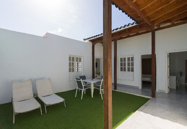 Villa in Pasito Blanco - Villa with shared pool Pasito Villas I 