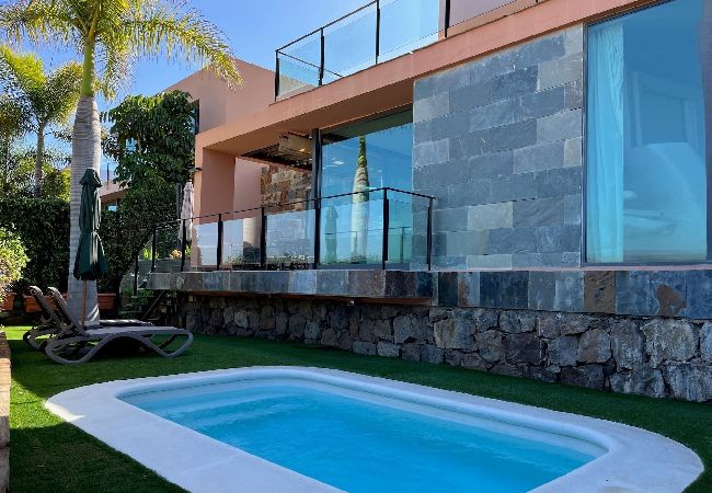 Villa/Dettached house in Maspalomas - Villa with private pool Salobre Villas XIII