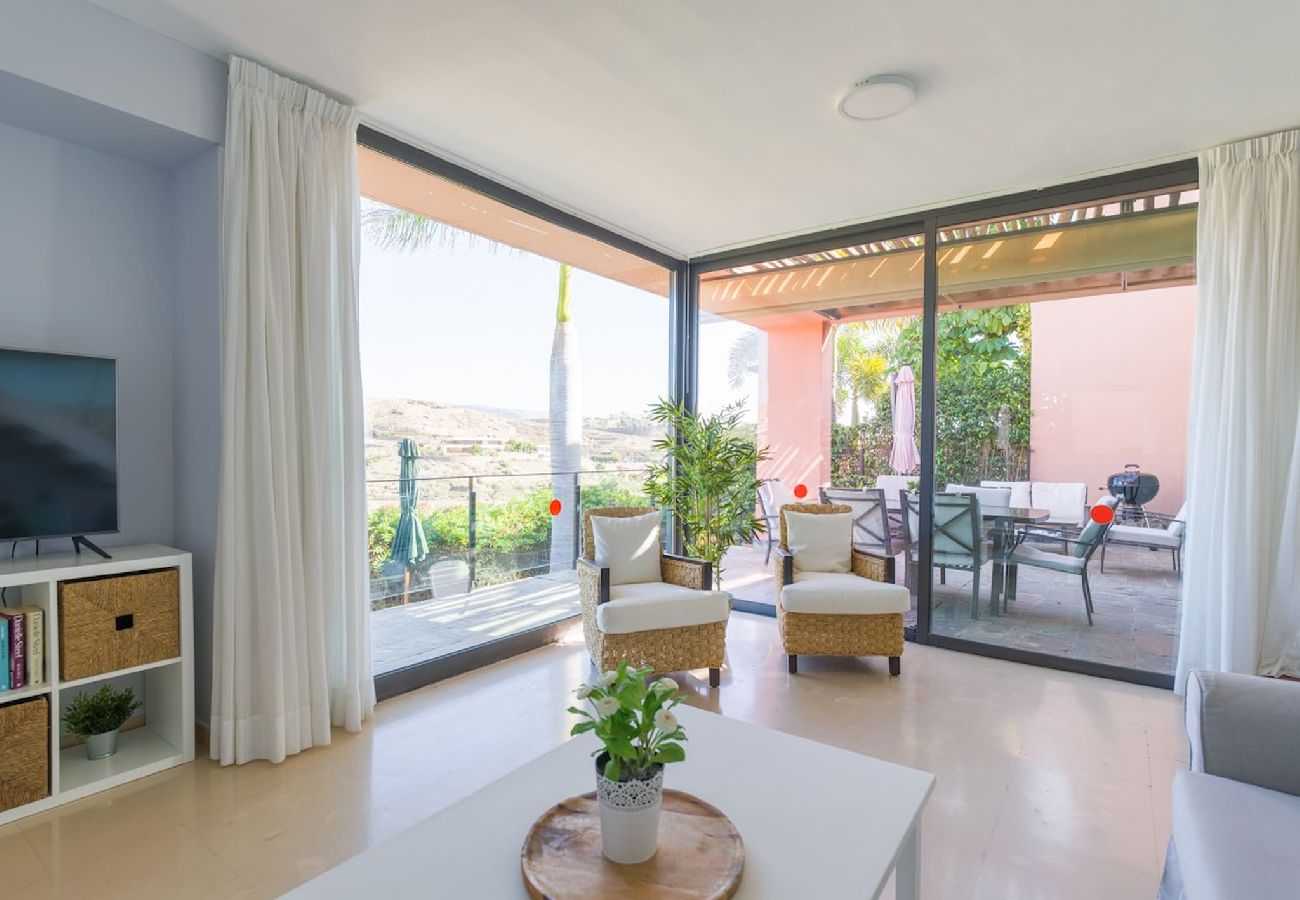 Villa in Maspalomas - Villa with private pool Salobre Villas XIII