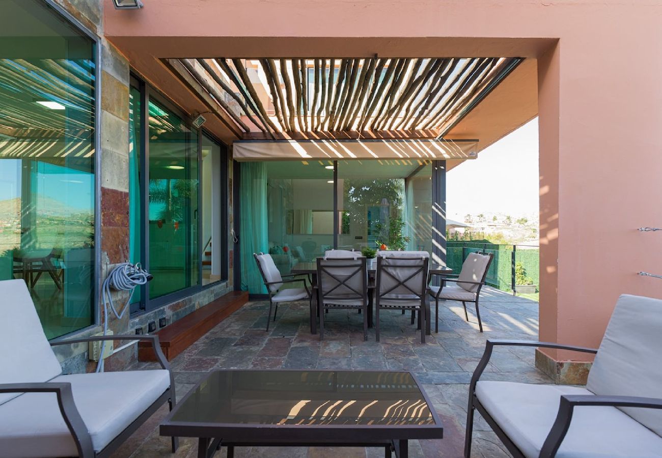 Villa in Maspalomas - Villa with private pool Salobre Villas XIII