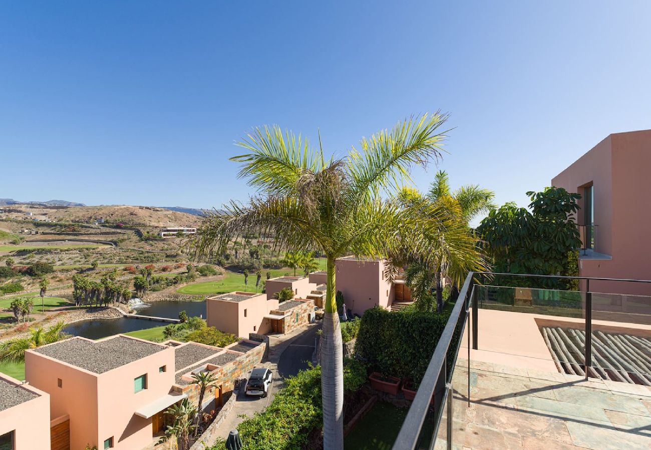 Villa in Maspalomas - Villa with private pool Salobre Villas XIII