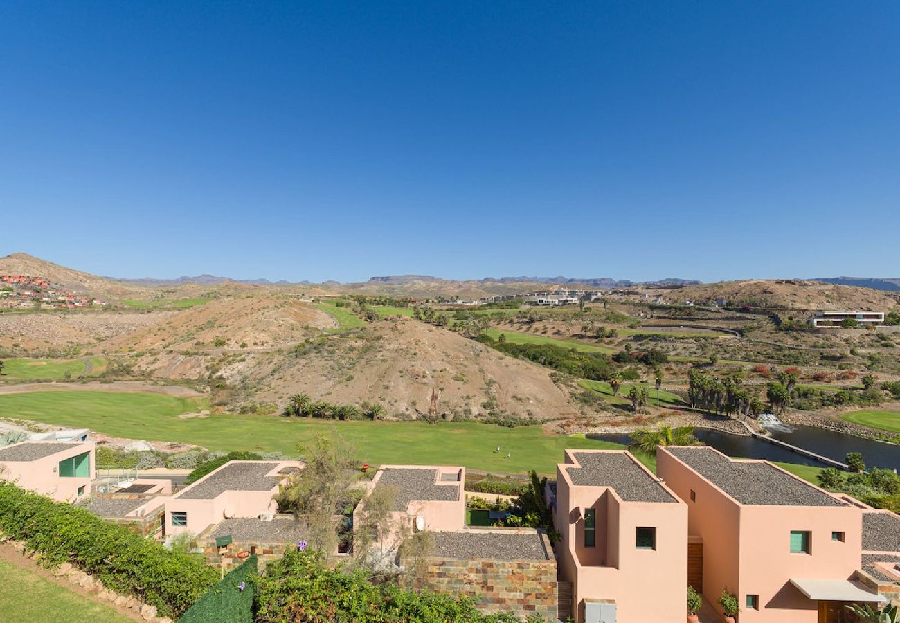 Villa in Maspalomas - Villa with private pool Salobre Villas XIII