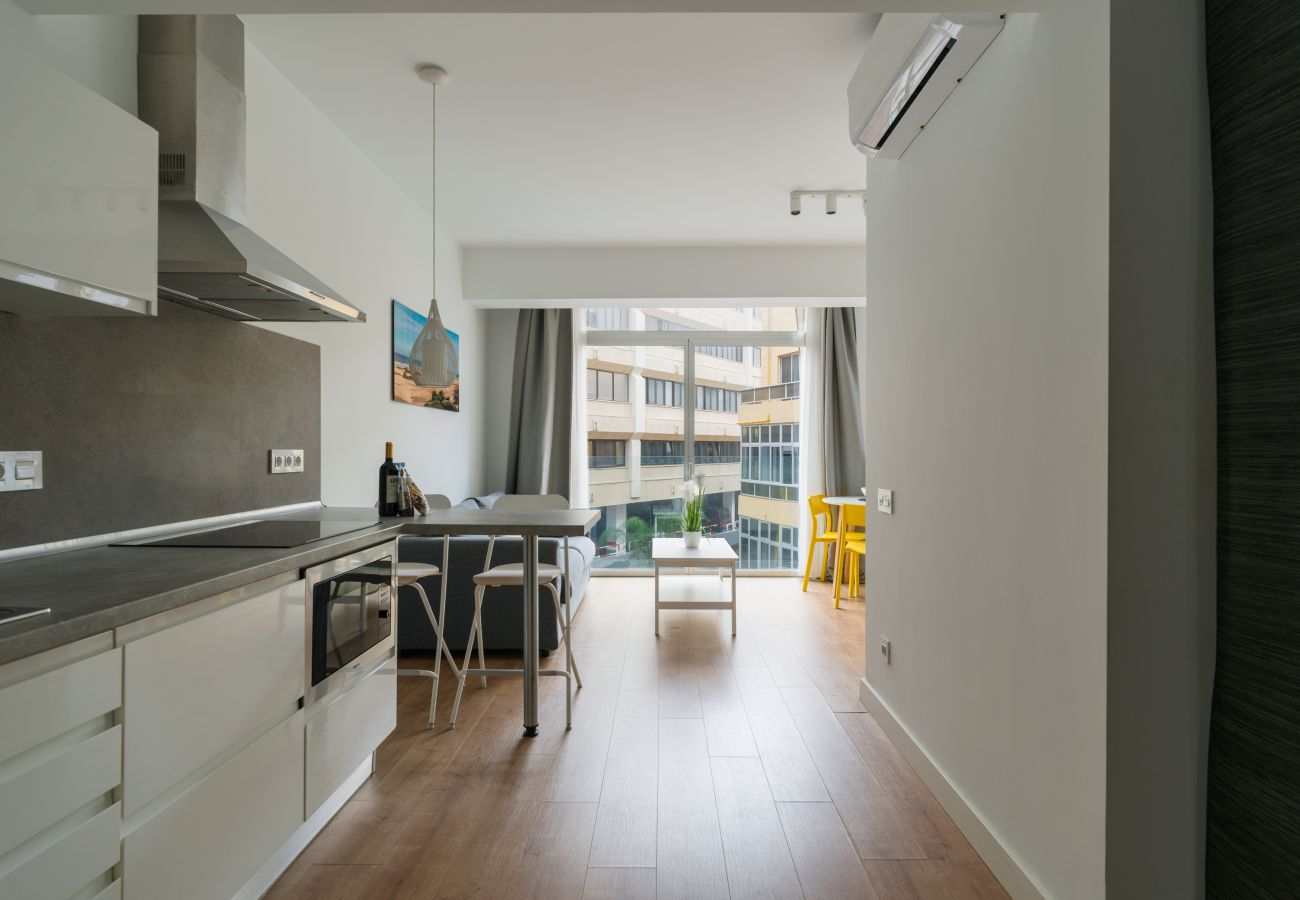Apartment in Las Palmas de Gran Canaria - Ferreras Suites Las Canteras II