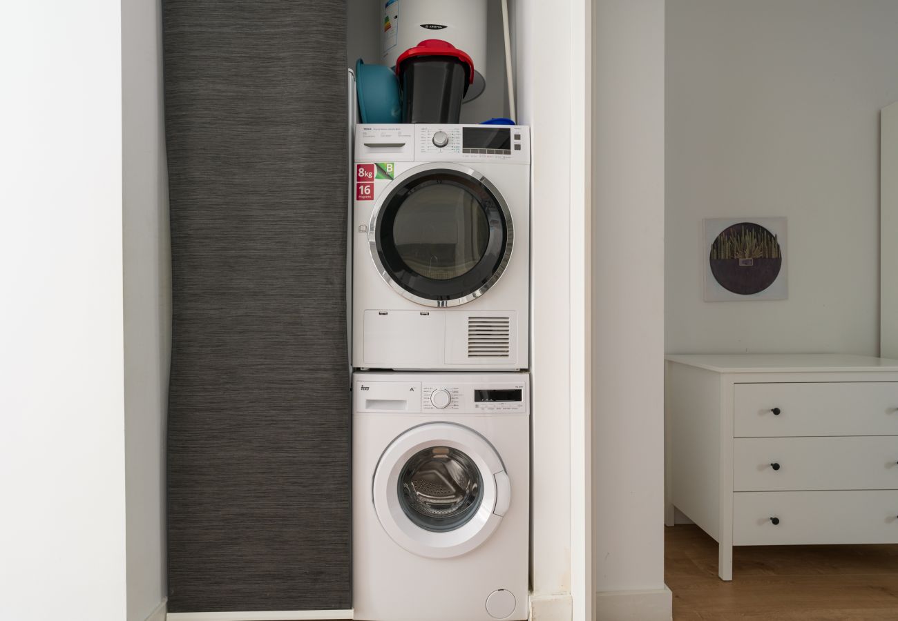 Apartment in Las Palmas de Gran Canaria - Ferreras Suites Las Canteras II