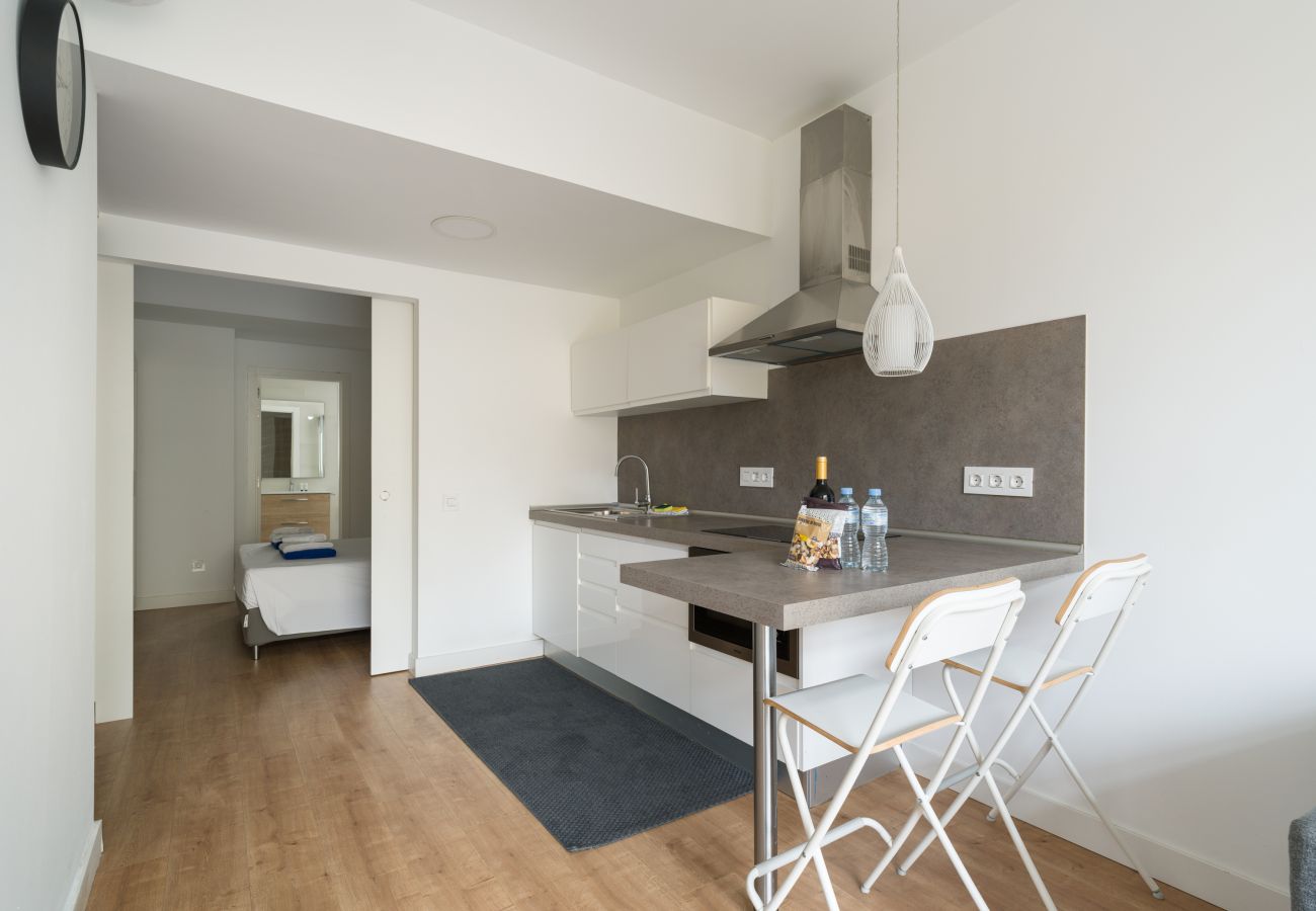 Apartment in Las Palmas de Gran Canaria - Ferreras Suites Las Canteras III