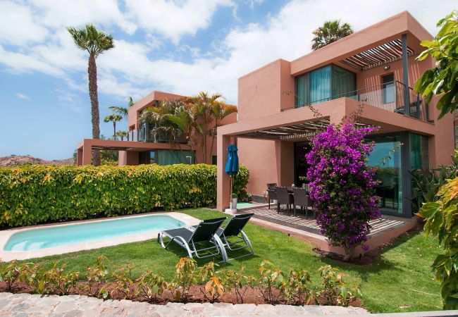 Villa in Maspalomas - Villa with private pool Salobre Golf Villas Lagos IV