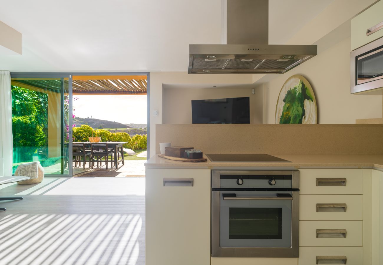 Villa in Maspalomas - Villa with private pool Salobre Golf Villas Lagos IV