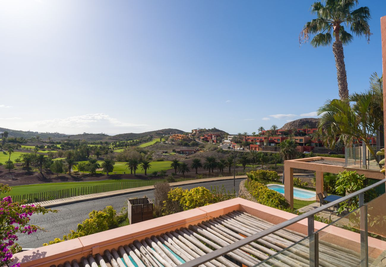 Villa in Maspalomas - Villa with private pool Salobre Golf Villas Lagos IV