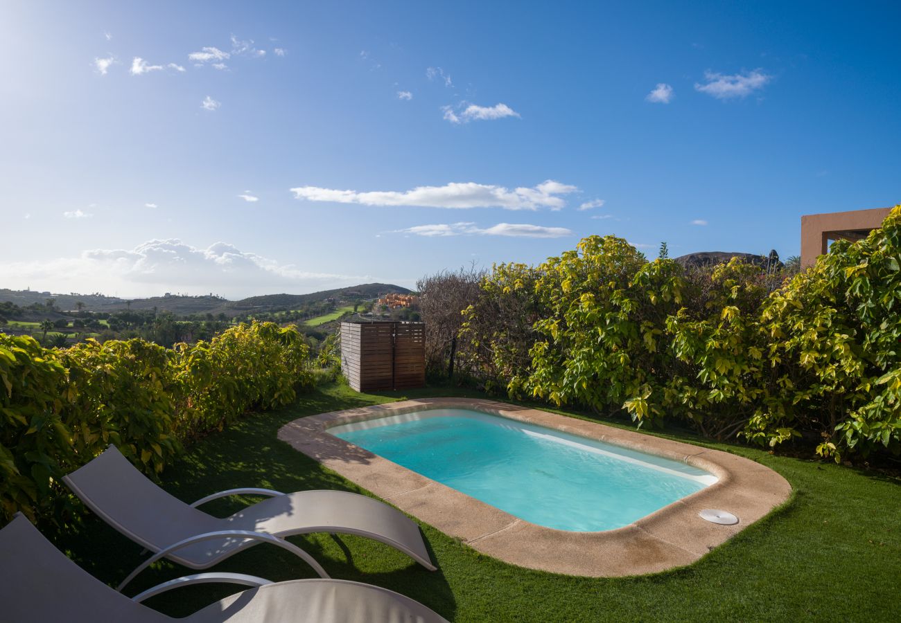 Villa in Maspalomas - Villa with private pool Salobre Golf Villas Lagos IV